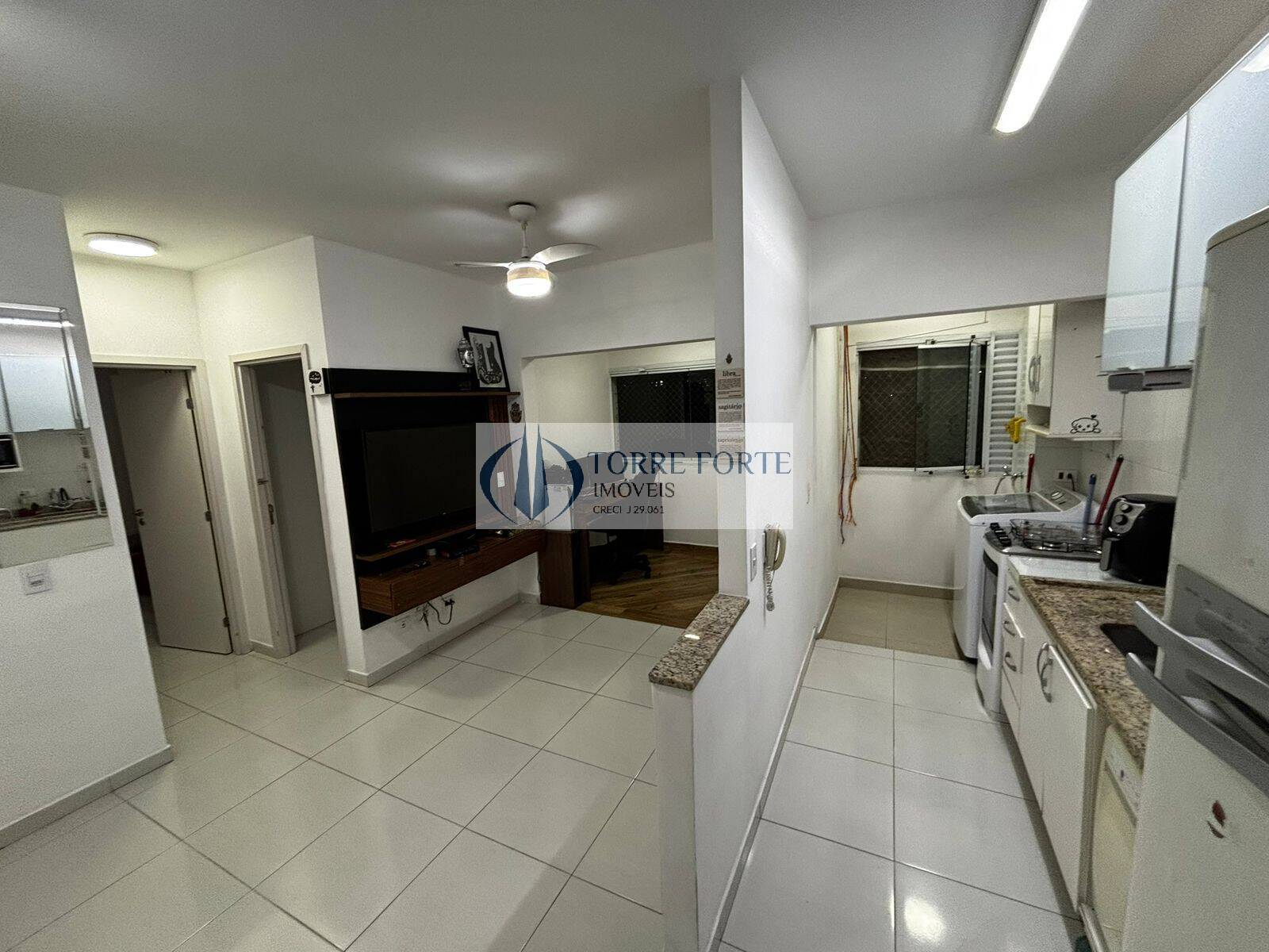Apartamento à venda com 2 quartos, 48m² - Foto 21