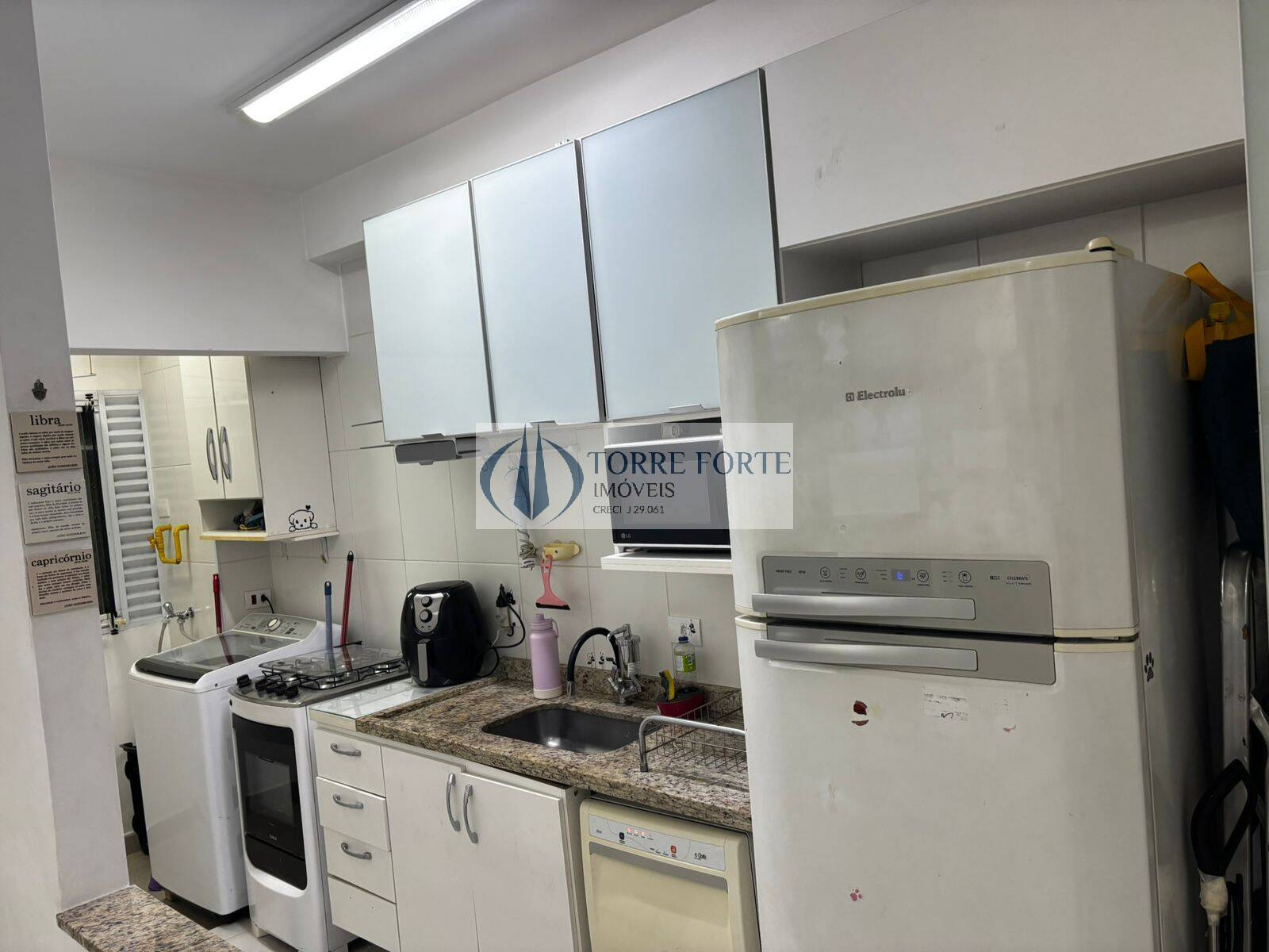 Apartamento à venda com 2 quartos, 48m² - Foto 26
