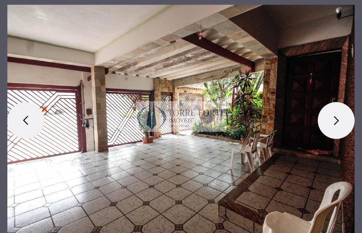 Casa, 3 quartos, 248 m² - Foto 28