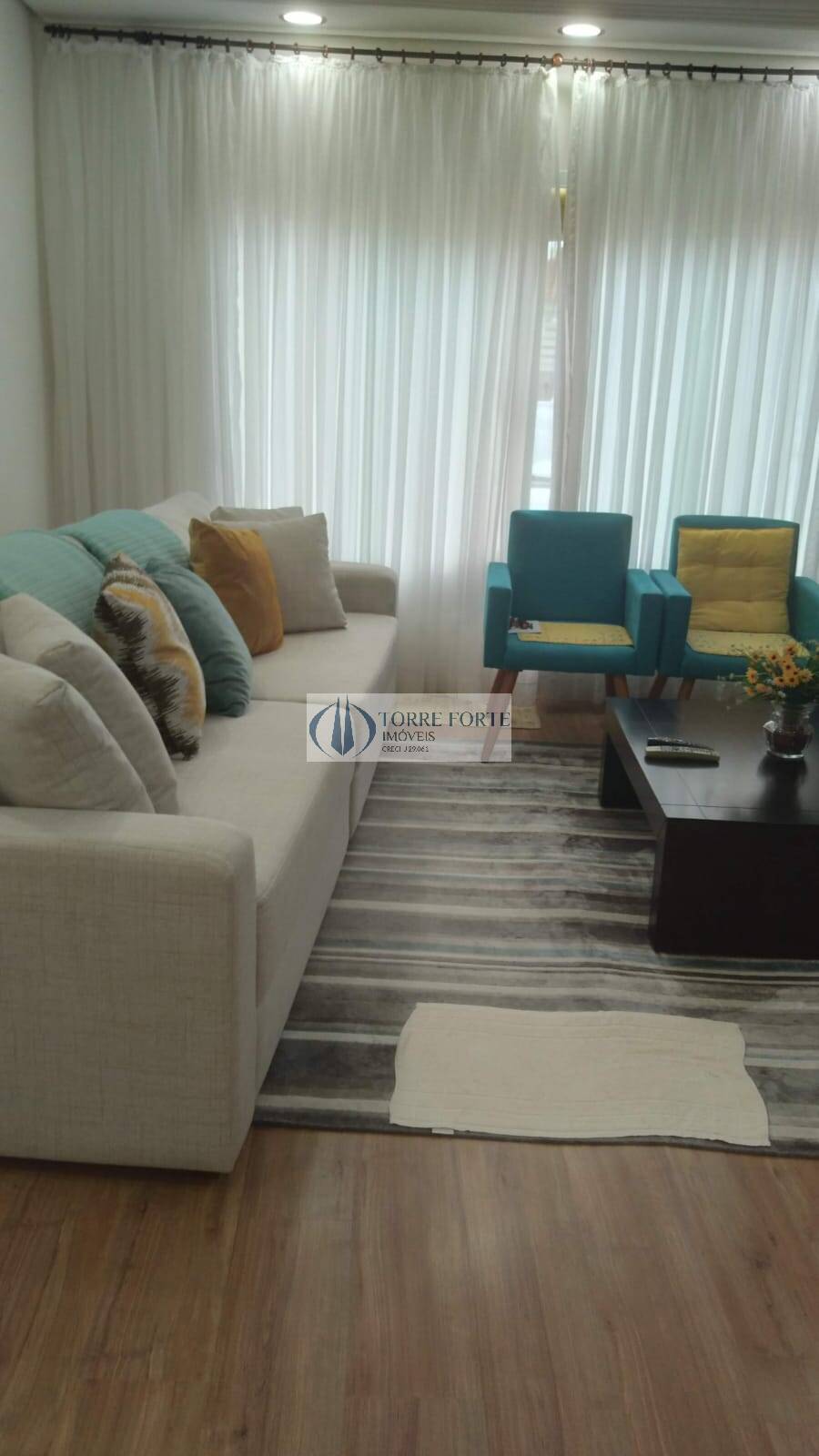 Casa, 3 quartos, 210 m² - Foto 2