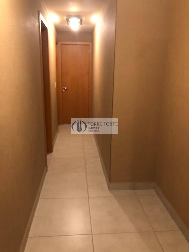 Apartamento, 4 quartos, 208 m² - Foto 4
