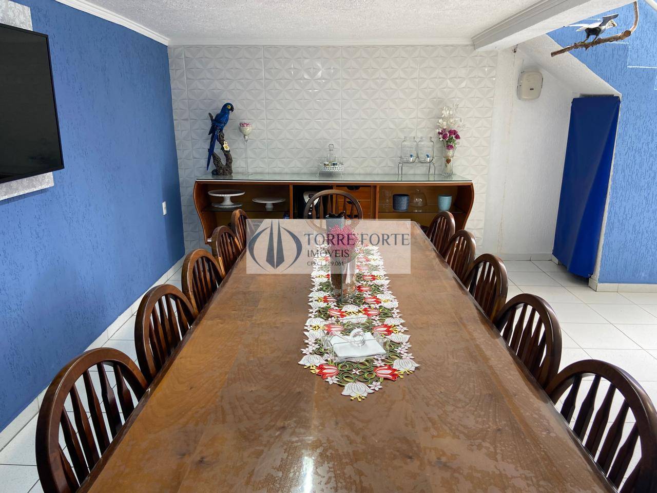 Casa, 3 quartos, 270 m² - Foto 7