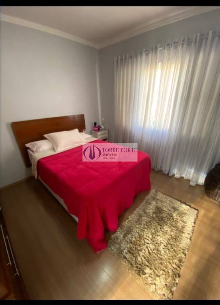Casa, 3 quartos, 270 m² - Foto 14