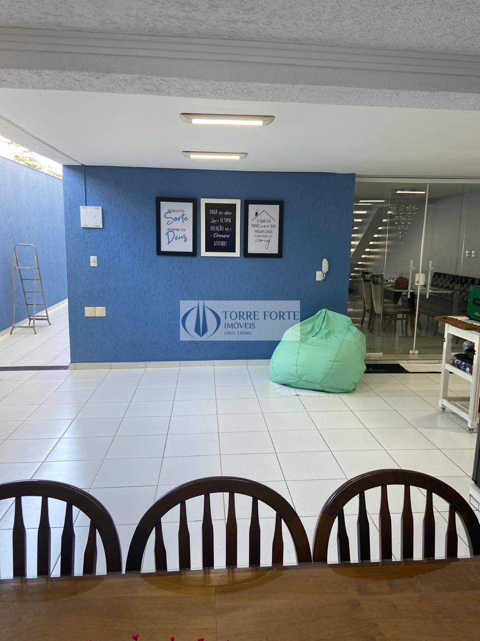 Casa, 3 quartos, 270 m² - Foto 11