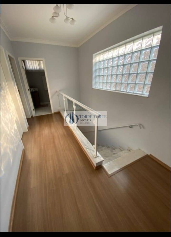 Casa, 3 quartos, 270 m² - Foto 13
