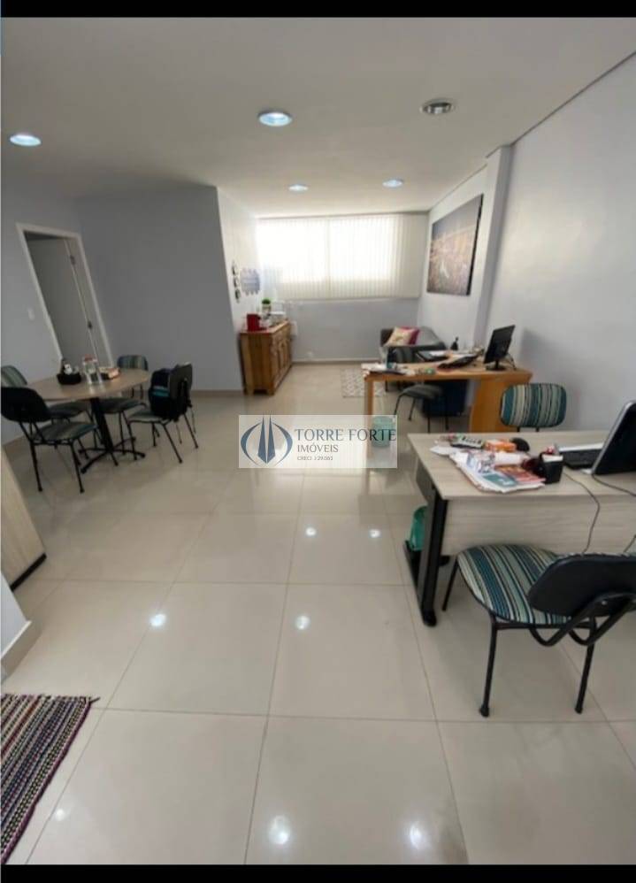 Casa, 3 quartos, 270 m² - Foto 18