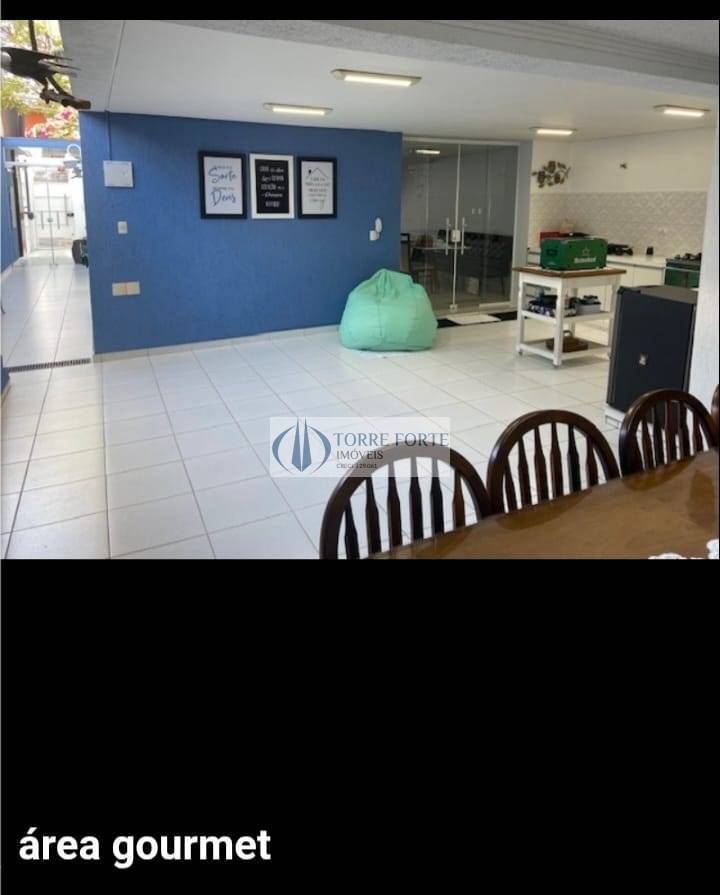 Casa, 3 quartos, 270 m² - Foto 21