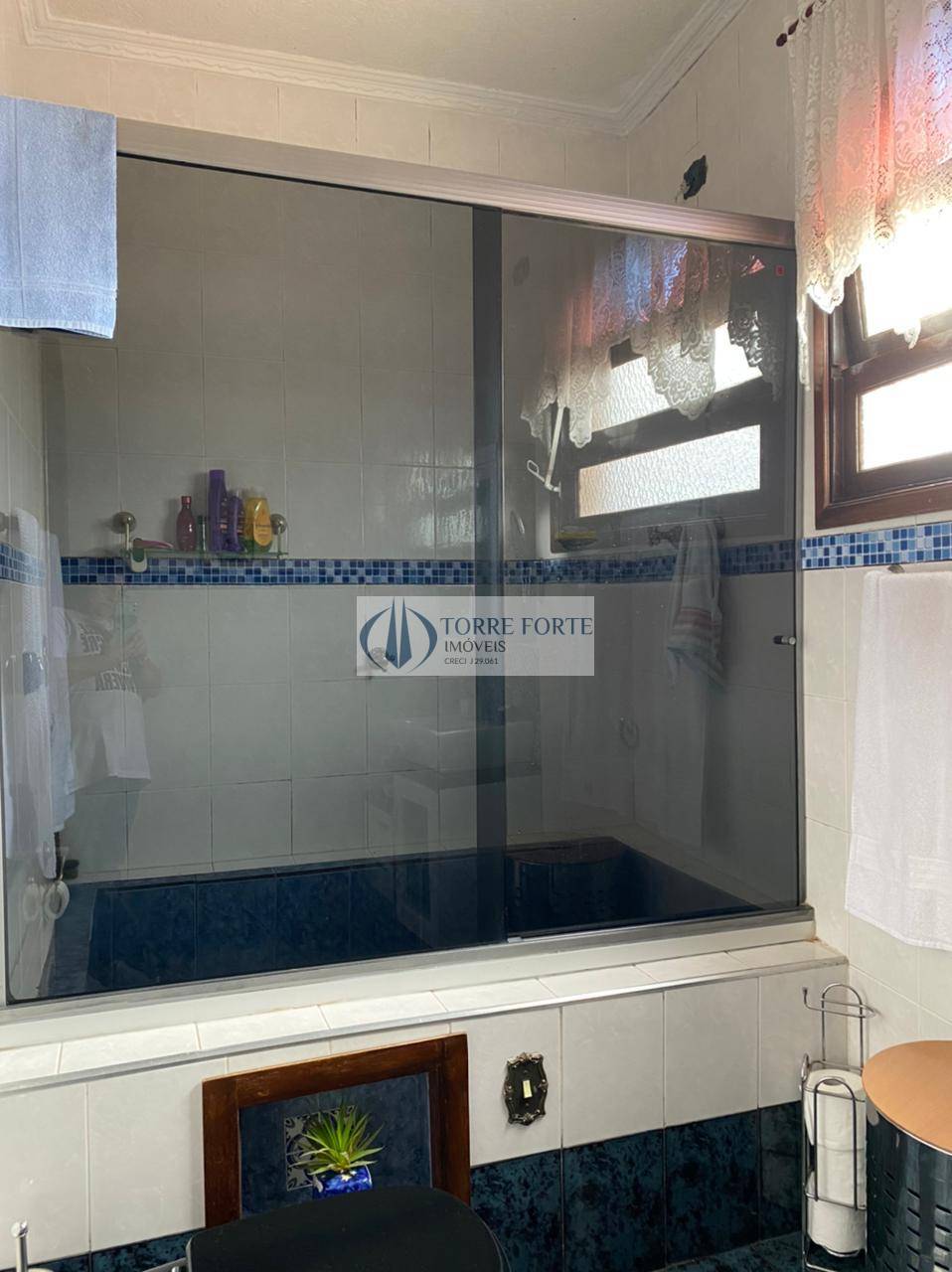 Casa, 3 quartos, 236 m² - Foto 17