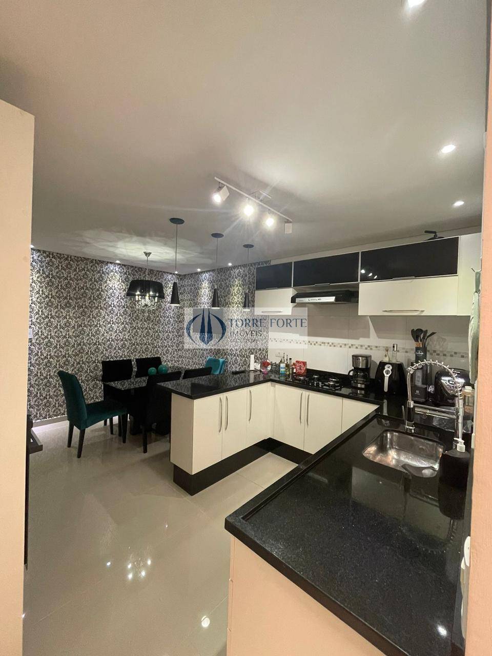 Casa, 3 quartos, 130 m² - Foto 1