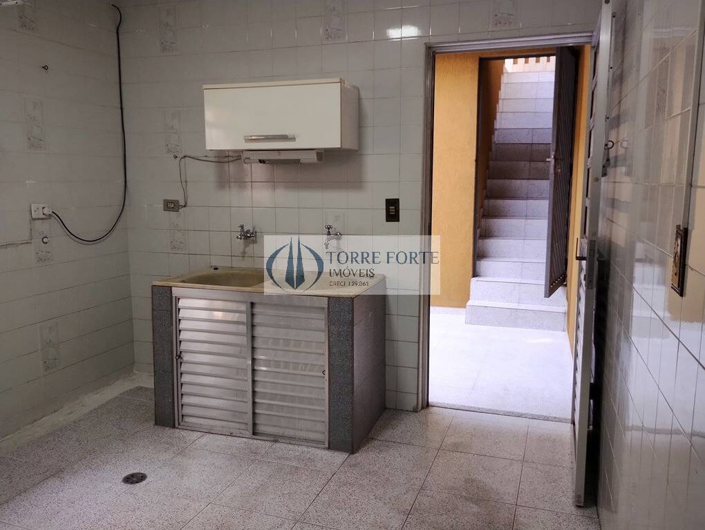 Sobrado, 3 quartos, 302 m² - Foto 8