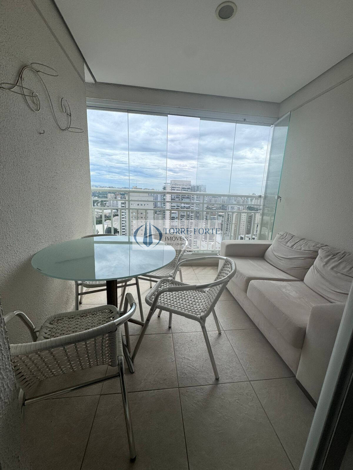 Apartamento, 2 quartos, 70 m² - Foto 2