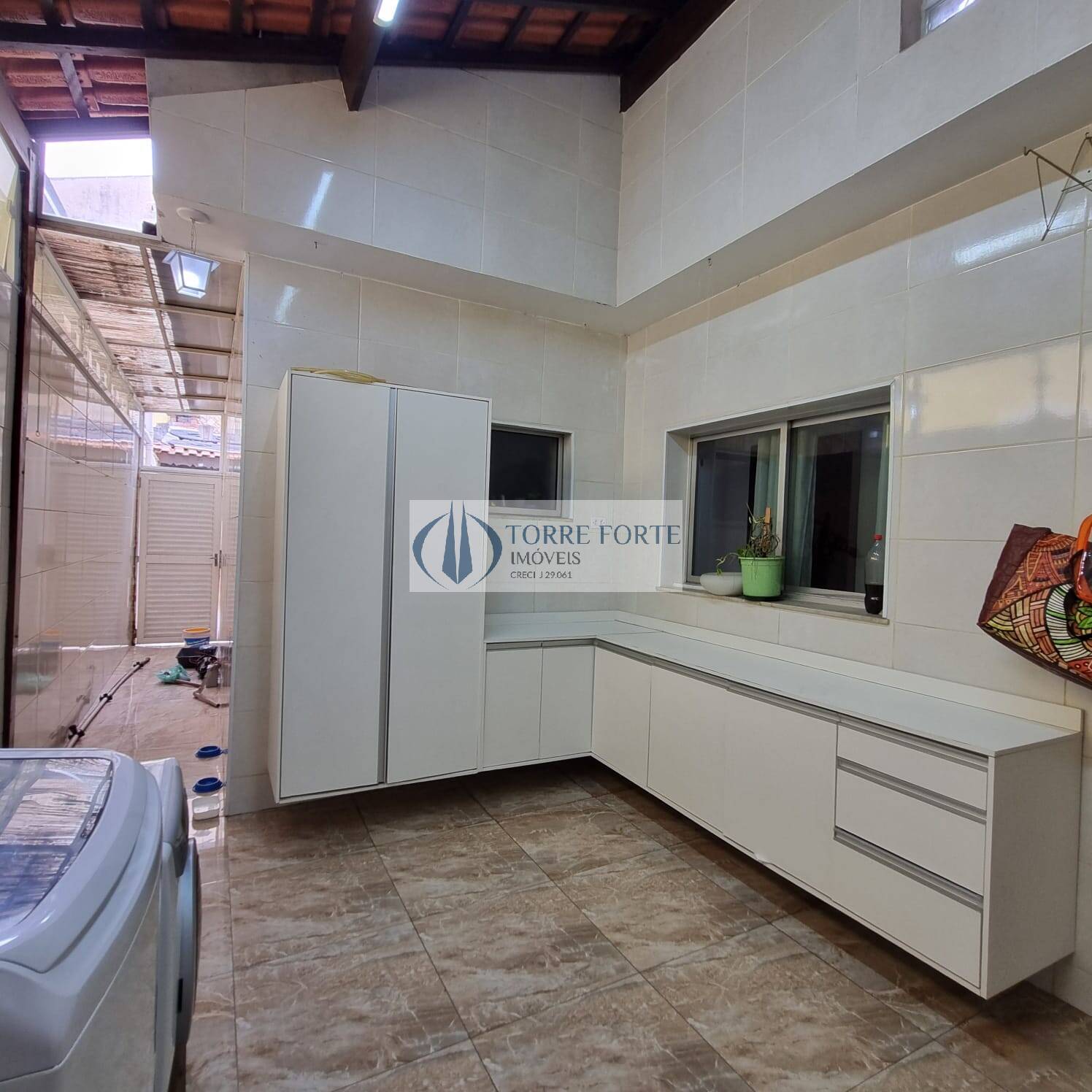 Casa, 4 quartos, 380 m² - Foto 31