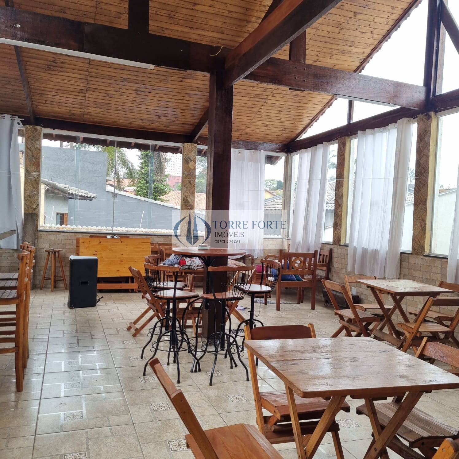 Casa, 4 quartos, 380 m² - Foto 37
