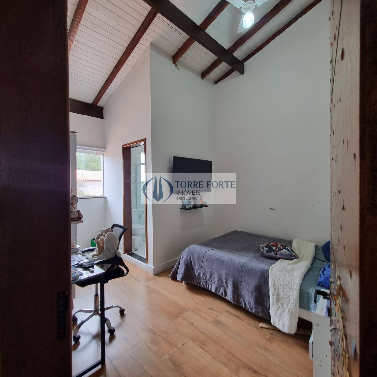 Casa, 4 quartos, 380 m² - Foto 22