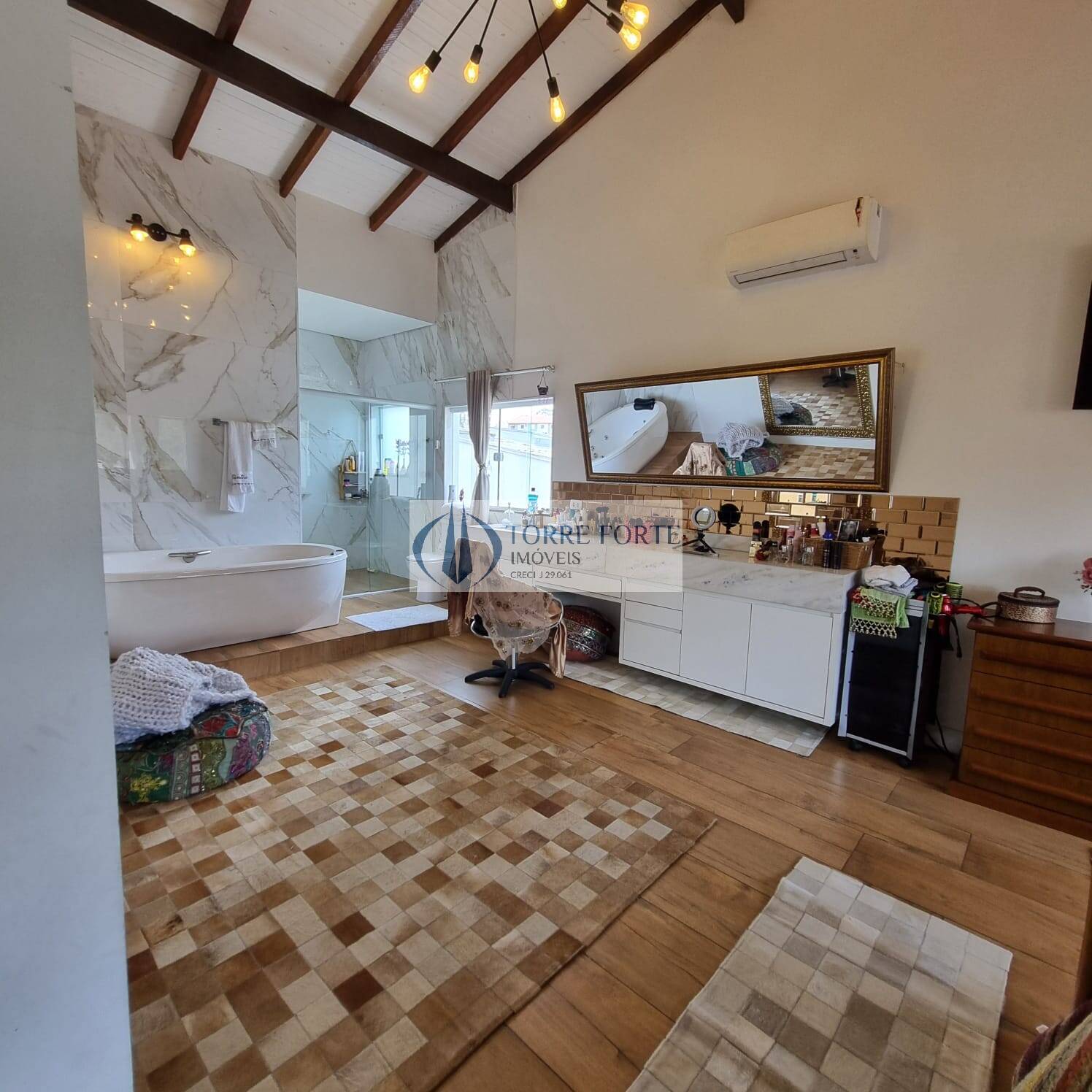 Casa, 4 quartos, 380 m² - Foto 17