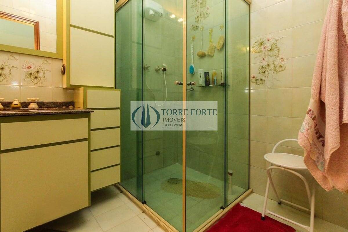 Casa, 3 quartos, 300 m² - Foto 15