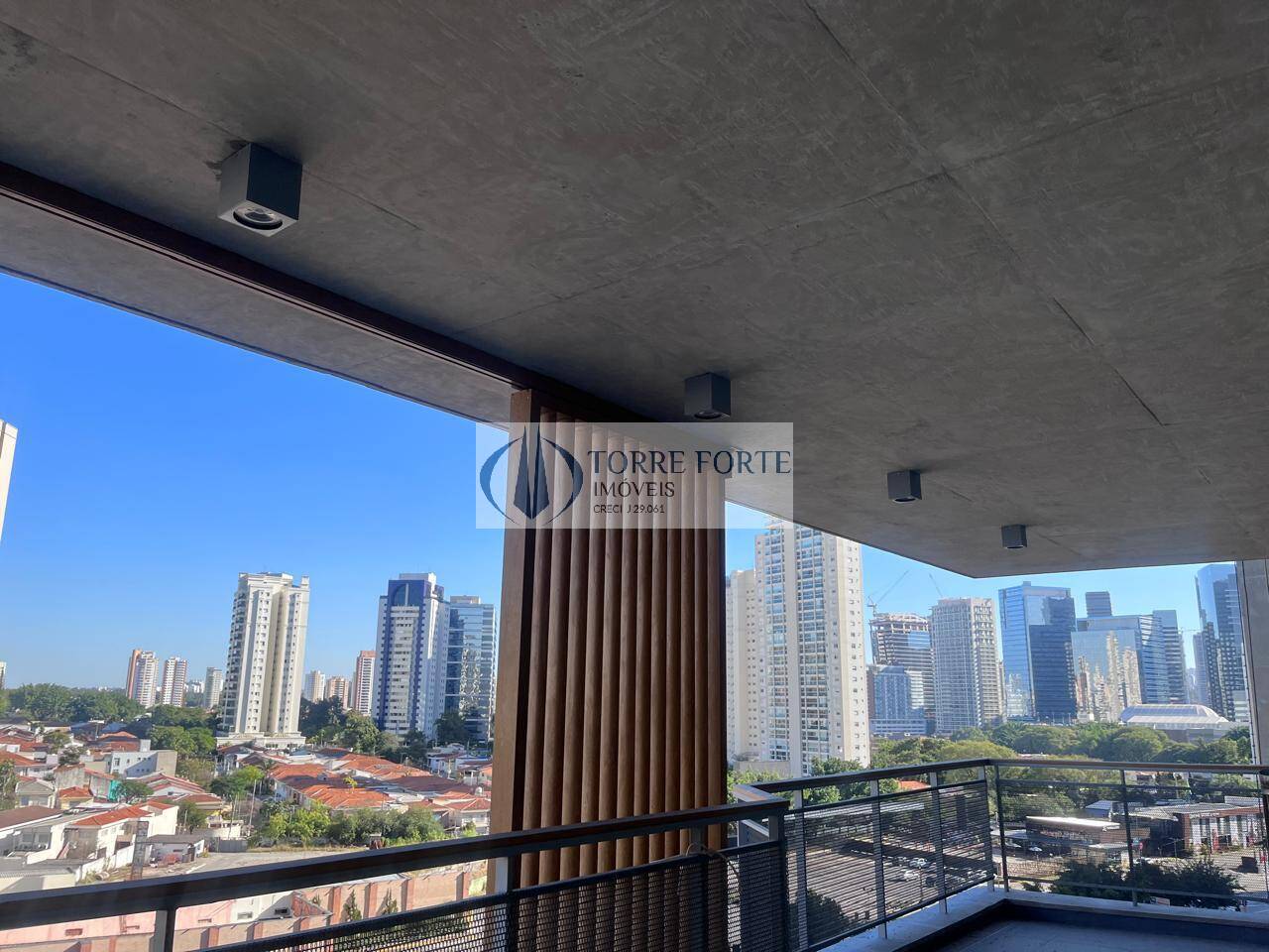 Apartamento, 3 quartos, 167 m² - Foto 1