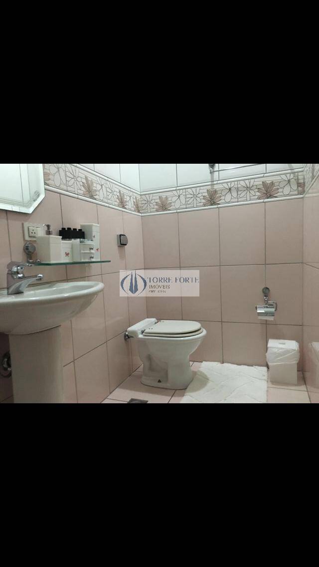 Casa, 3 quartos, 256 m² - Foto 11