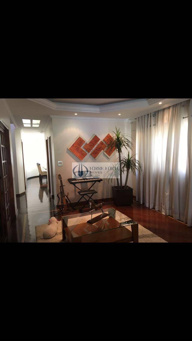 Casa, 3 quartos, 256 m² - Foto 5