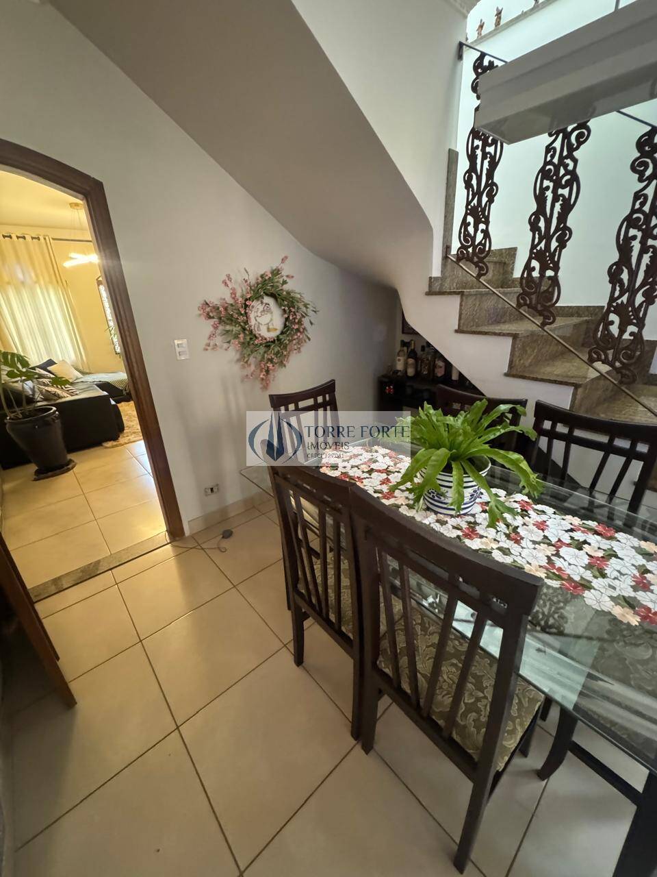 Casa, 3 quartos, 250 m² - Foto 3