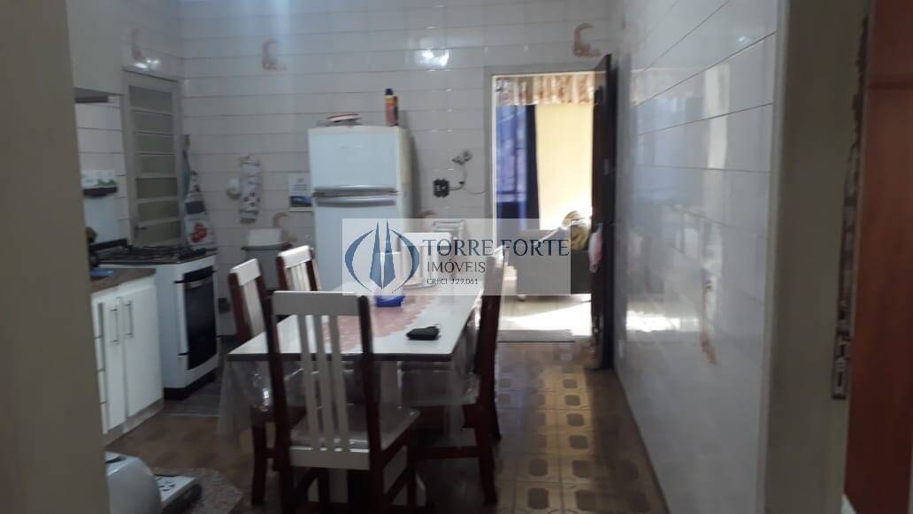 Casa, 3 quartos, 300 m² - Foto 1