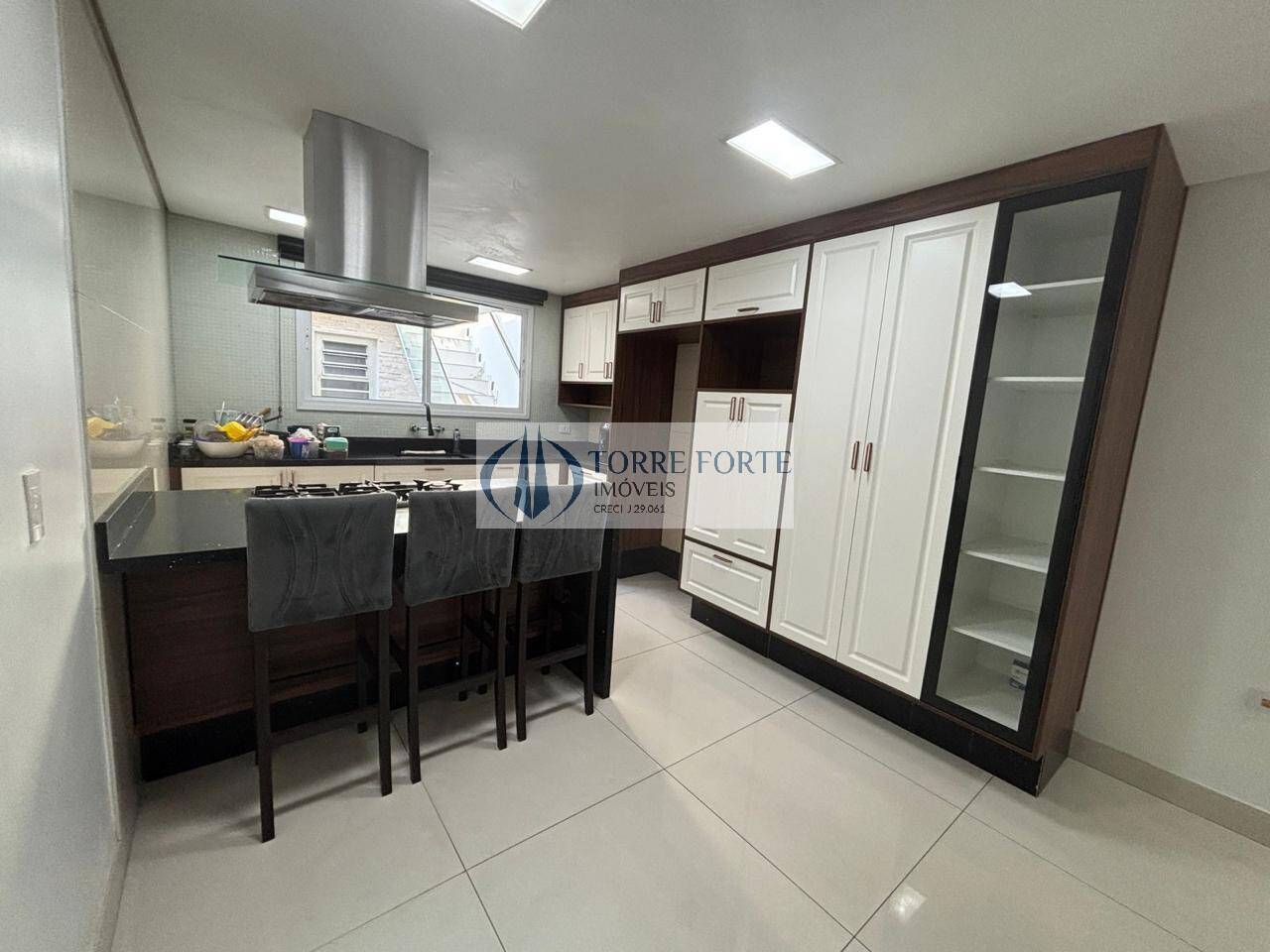 Casa, 3 quartos, 225 m² - Foto 6