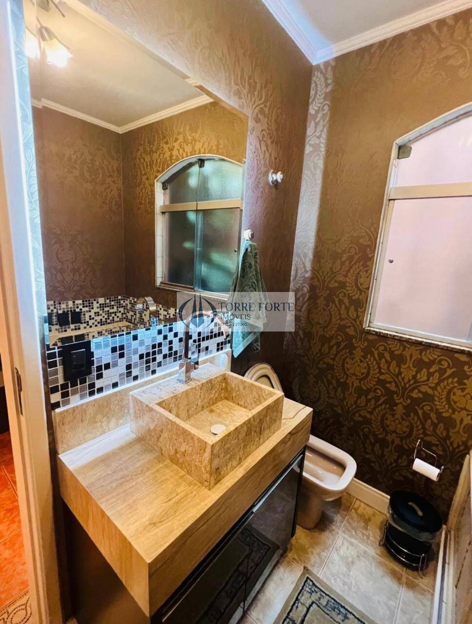 Casa, 3 quartos, 286 m² - Foto 27