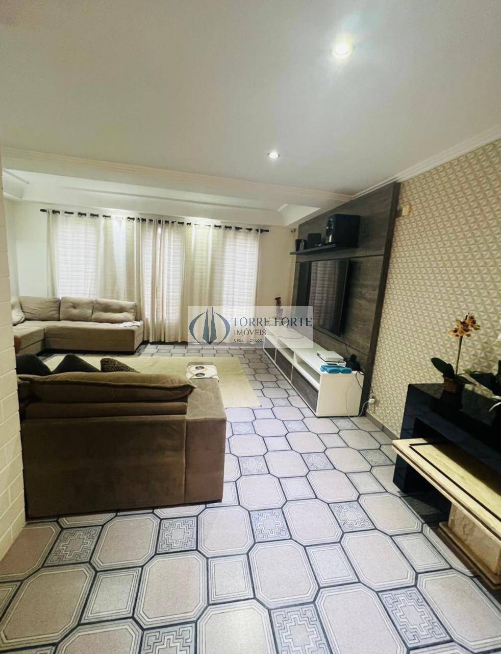Casa, 3 quartos, 286 m² - Foto 1