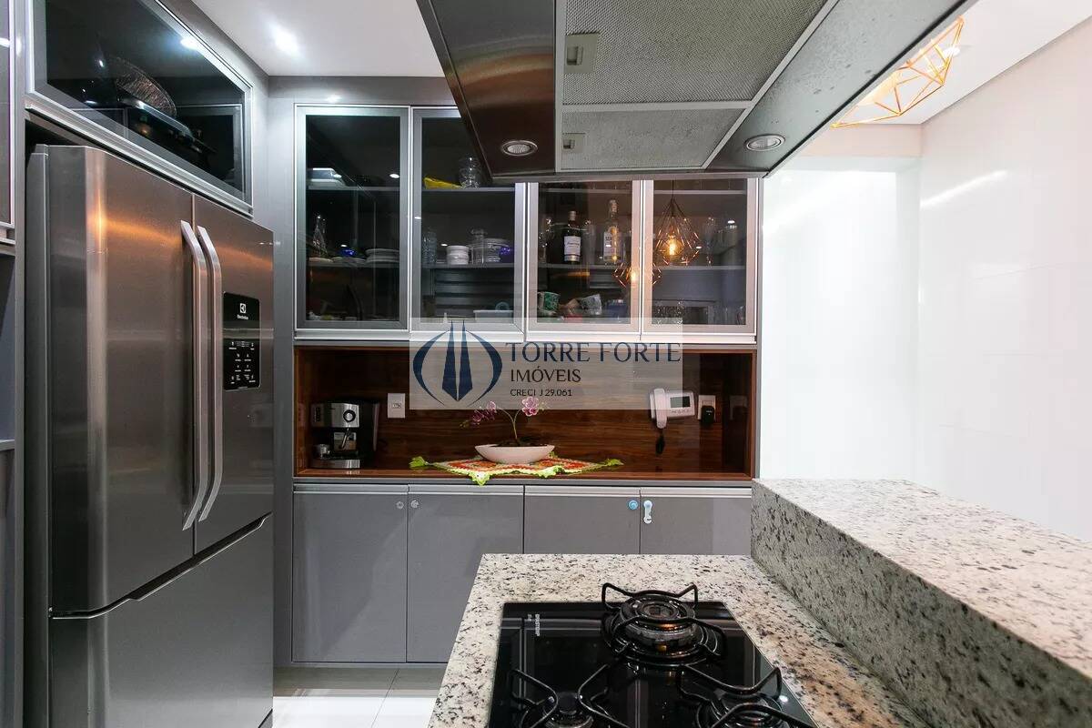 Casa, 4 quartos, 215 m² - Foto 3