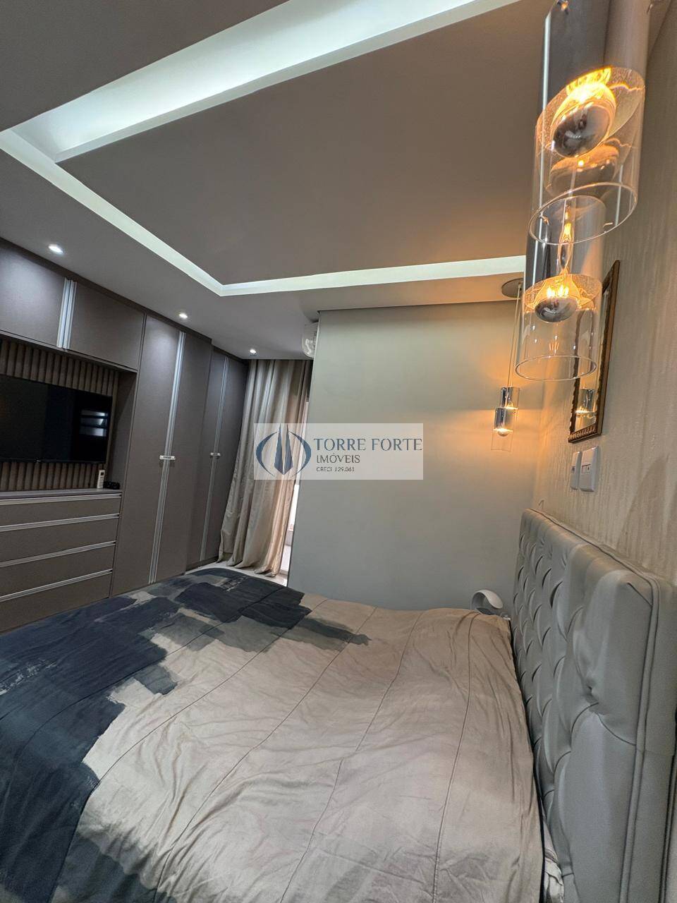 Casa, 4 quartos, 215 m² - Foto 10