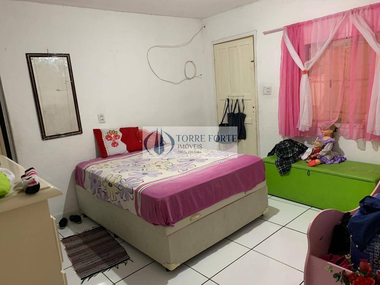 Casa, 3 quartos, 250 m² - Foto 13
