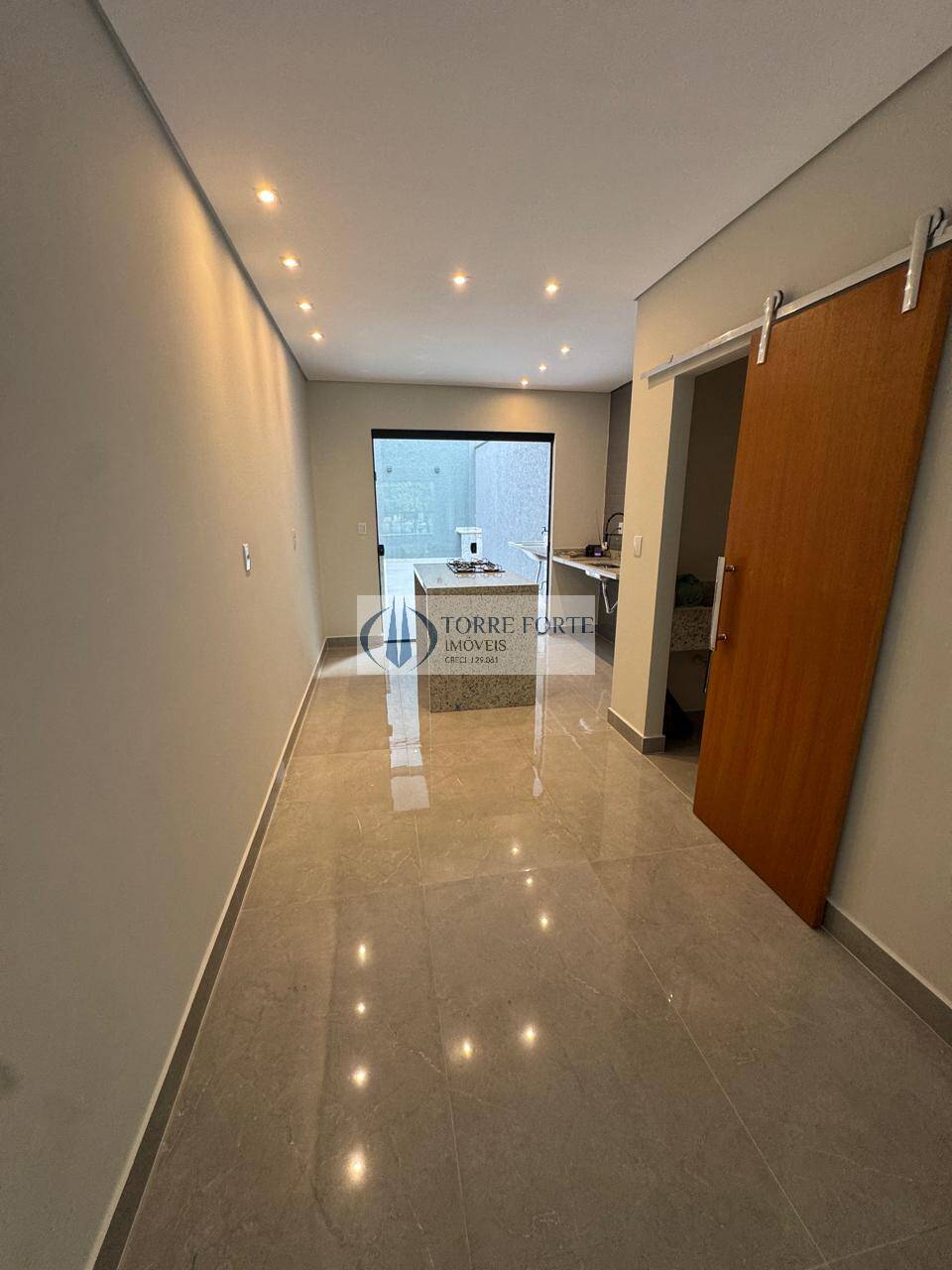 Casa, 3 quartos, 145 m² - Foto 2