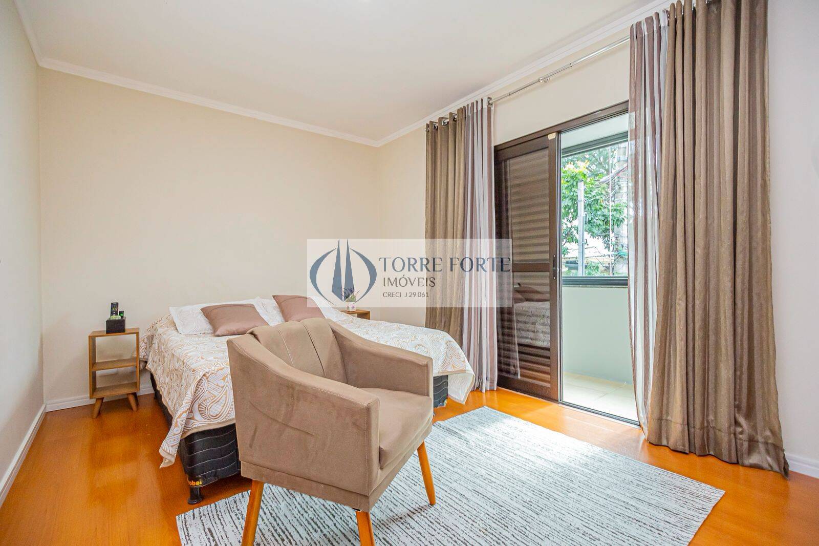 Casa, 5 quartos, 223 m² - Foto 10