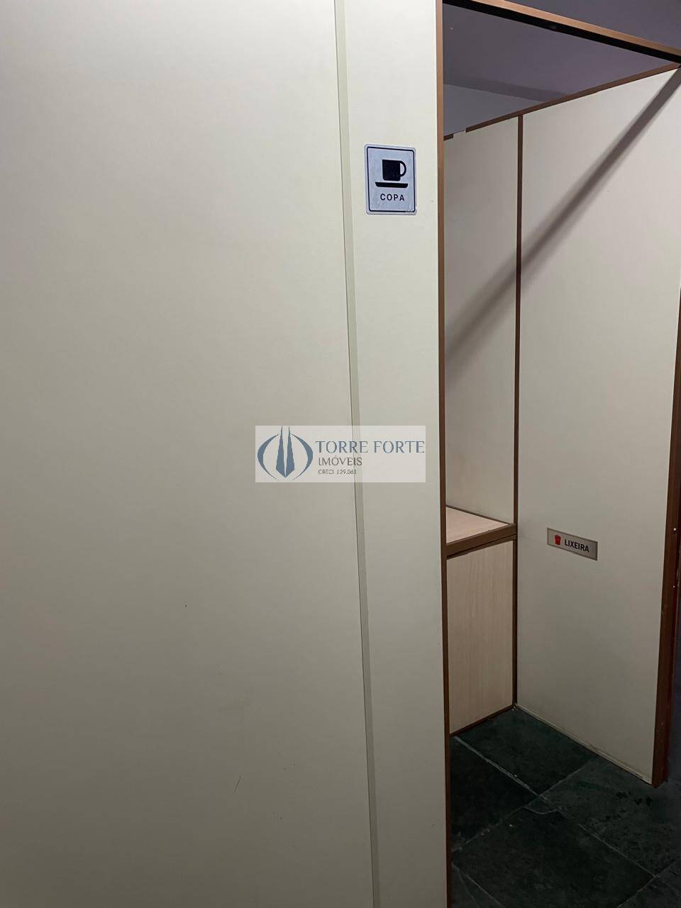 Prédio Inteiro, 592 m² - Foto 34