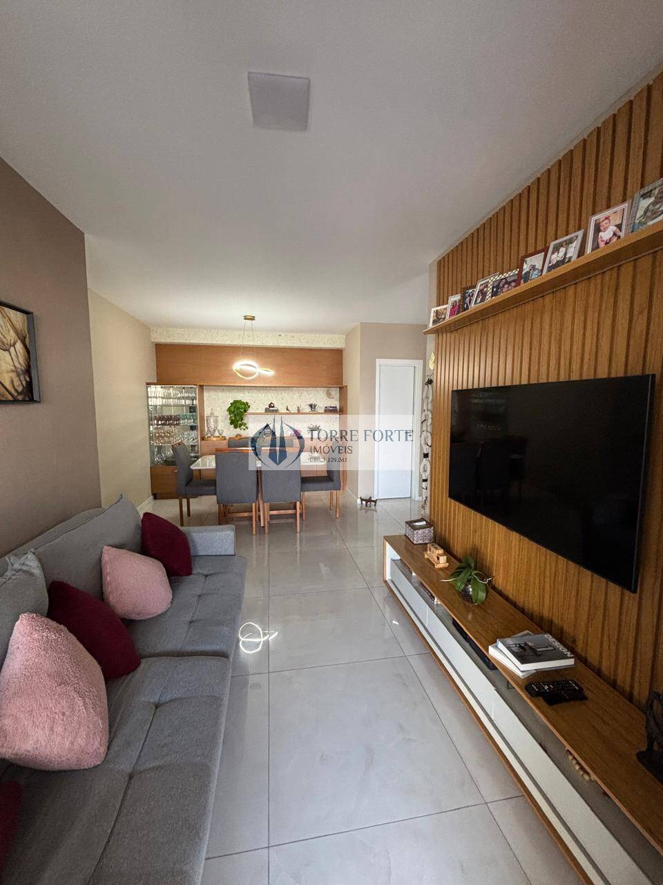 Apartamento, 3 quartos, 106 m² - Foto 2