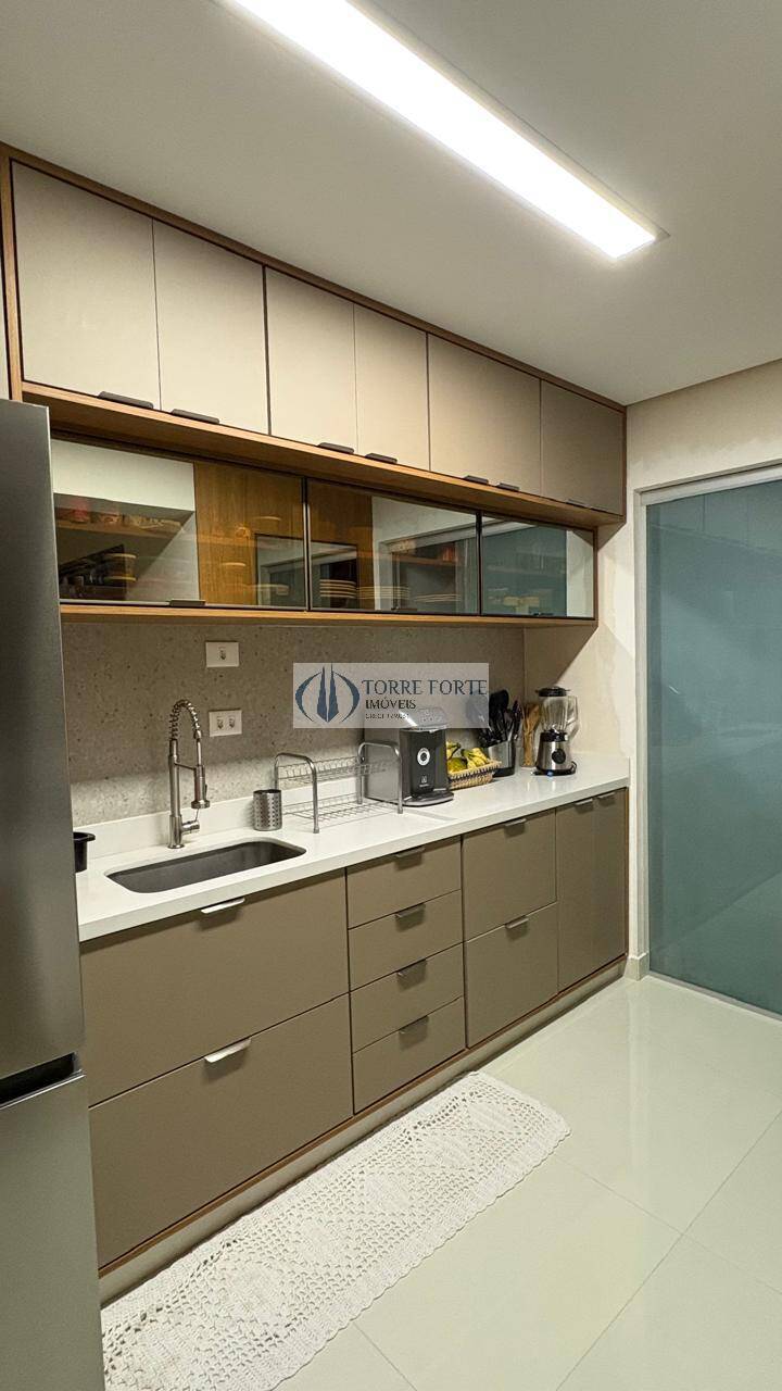 Apartamento, 3 quartos, 121 m² - Foto 1