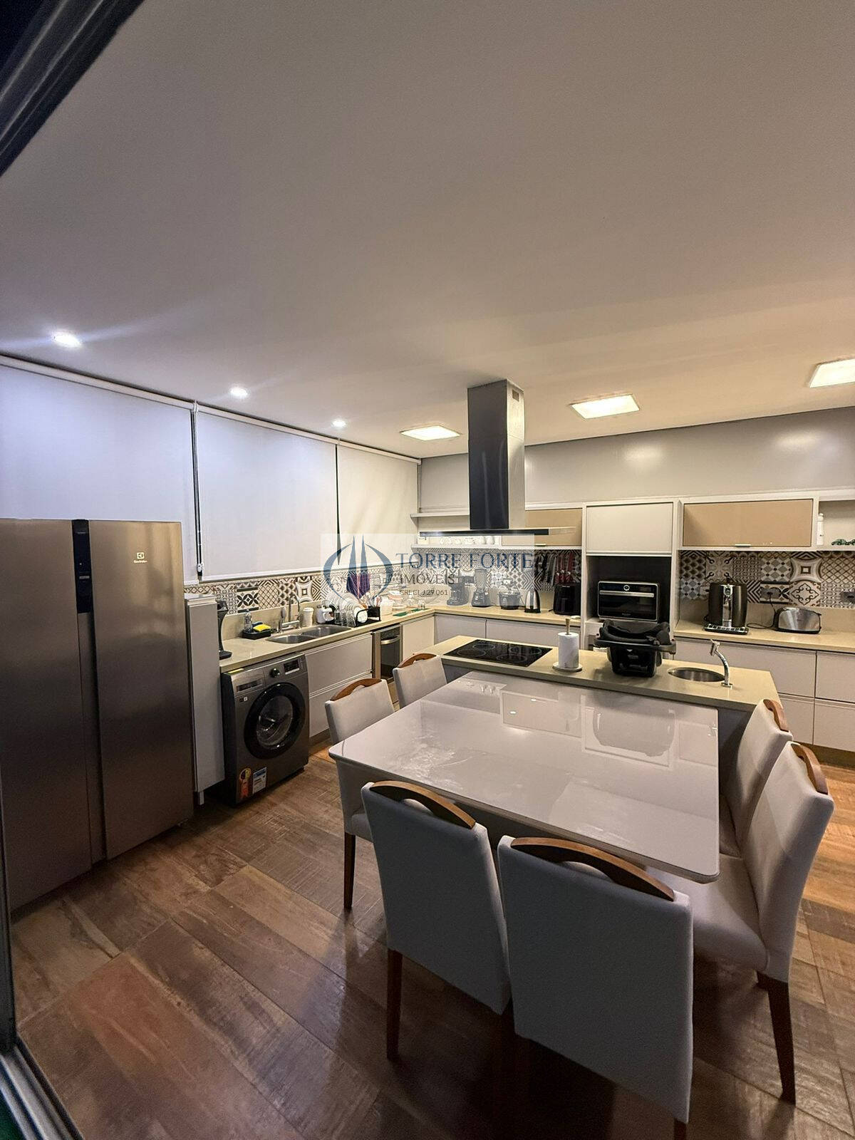 Apartamento, 3 quartos, 140 m² - Foto 10