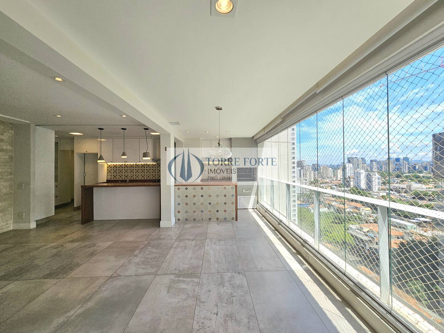 Apartamento, 3 quartos, 134 m² - Foto 1