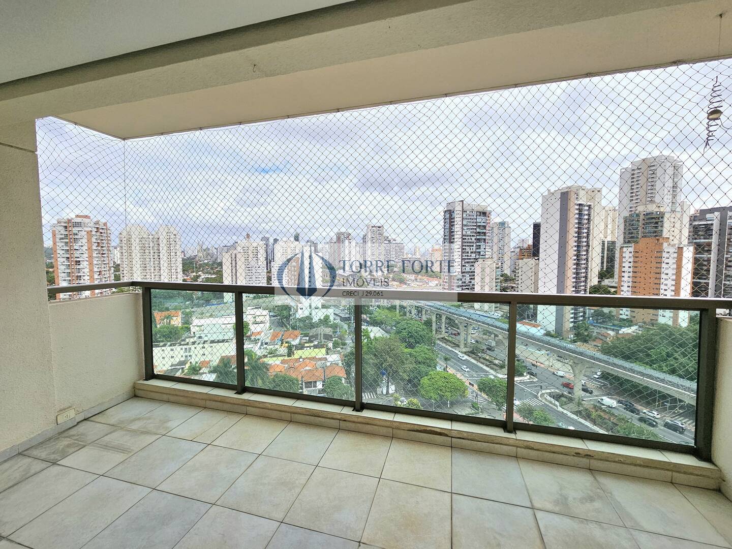 Apartamento, 3 quartos, 147 m² - Foto 1