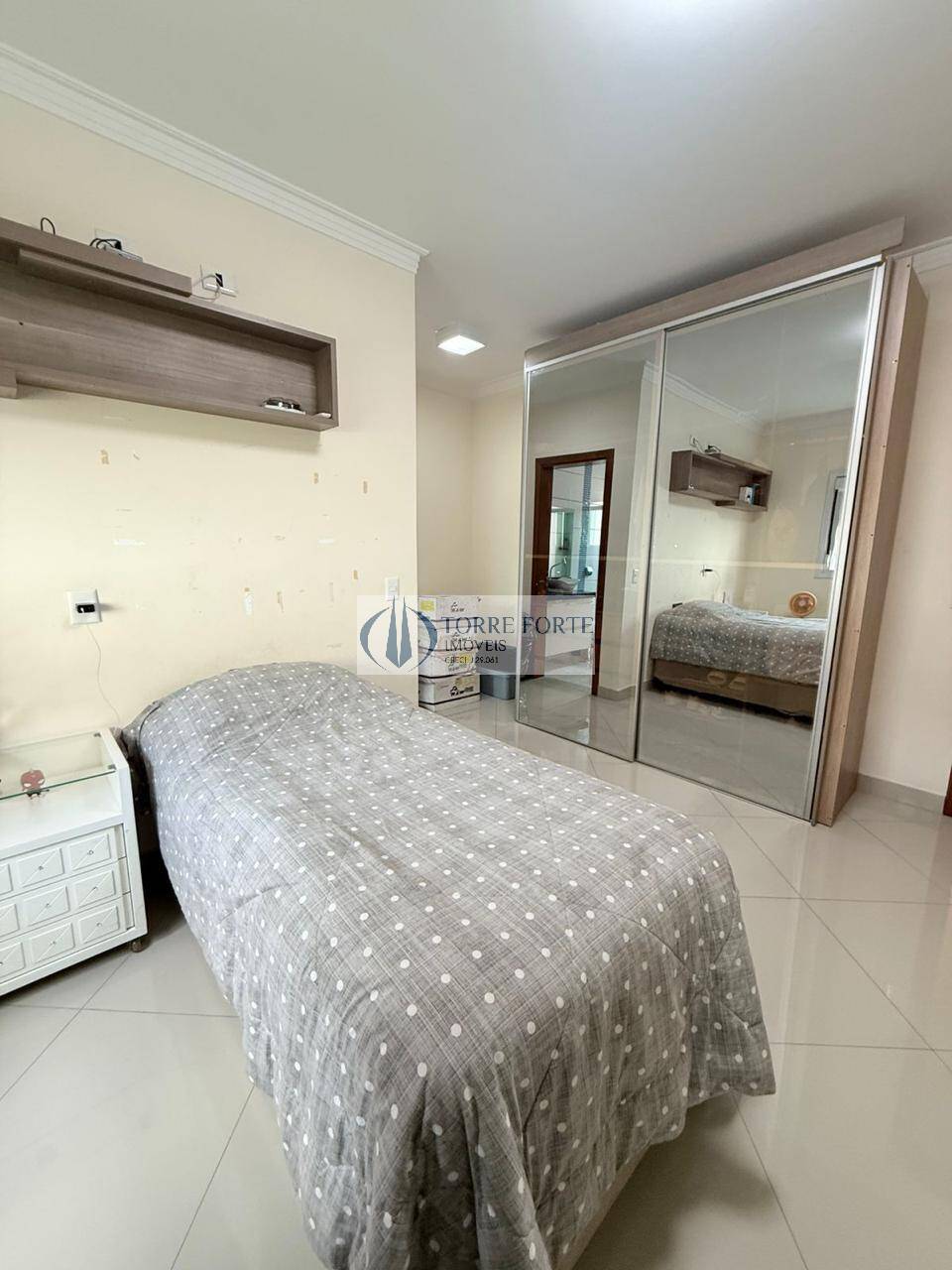 Casa, 4 quartos, 200 m² - Foto 14