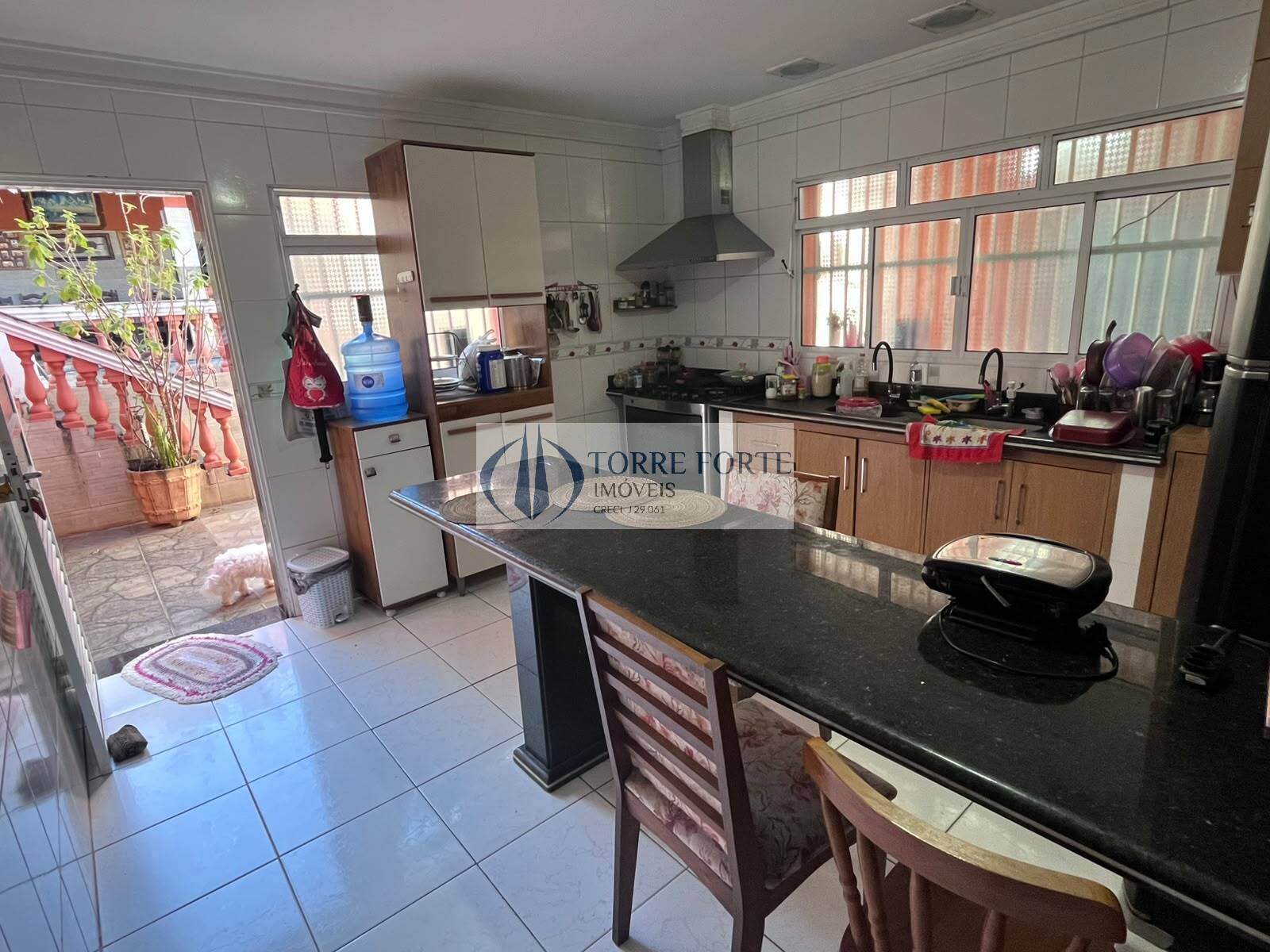 Casa, 4 quartos, 350 m² - Foto 2