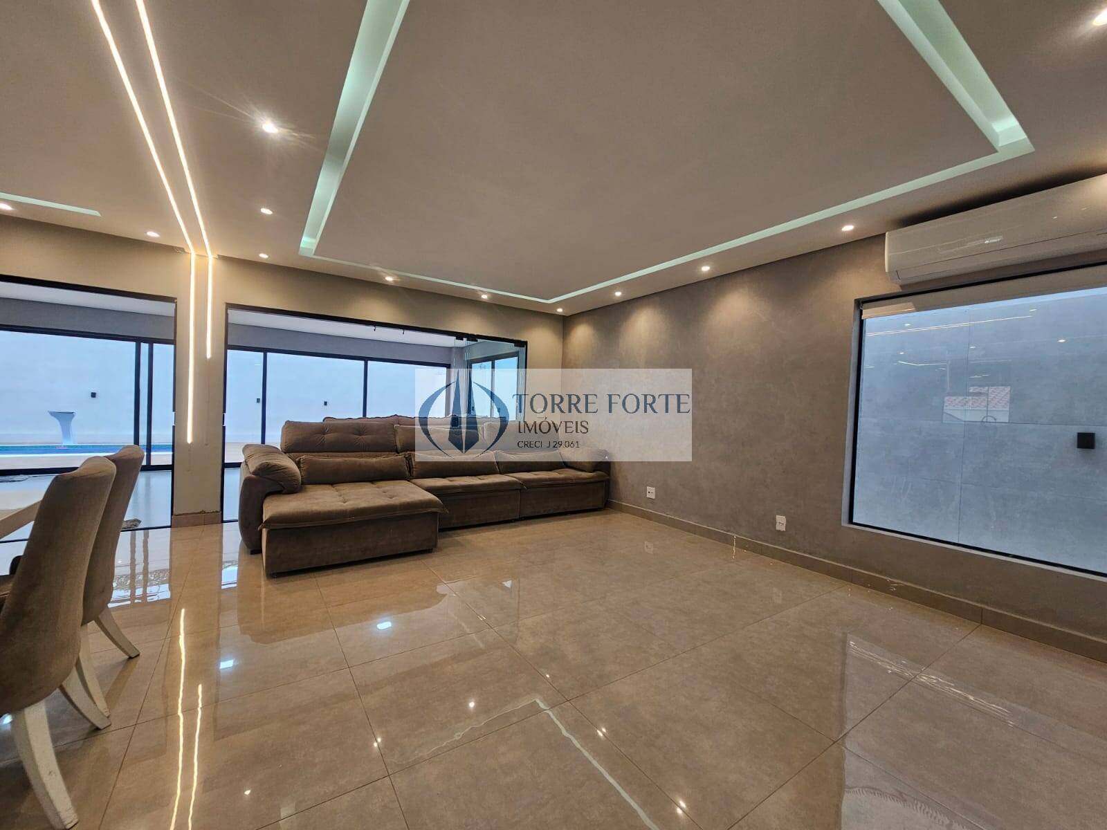 Casa, 3 quartos, 396 m² - Foto 2