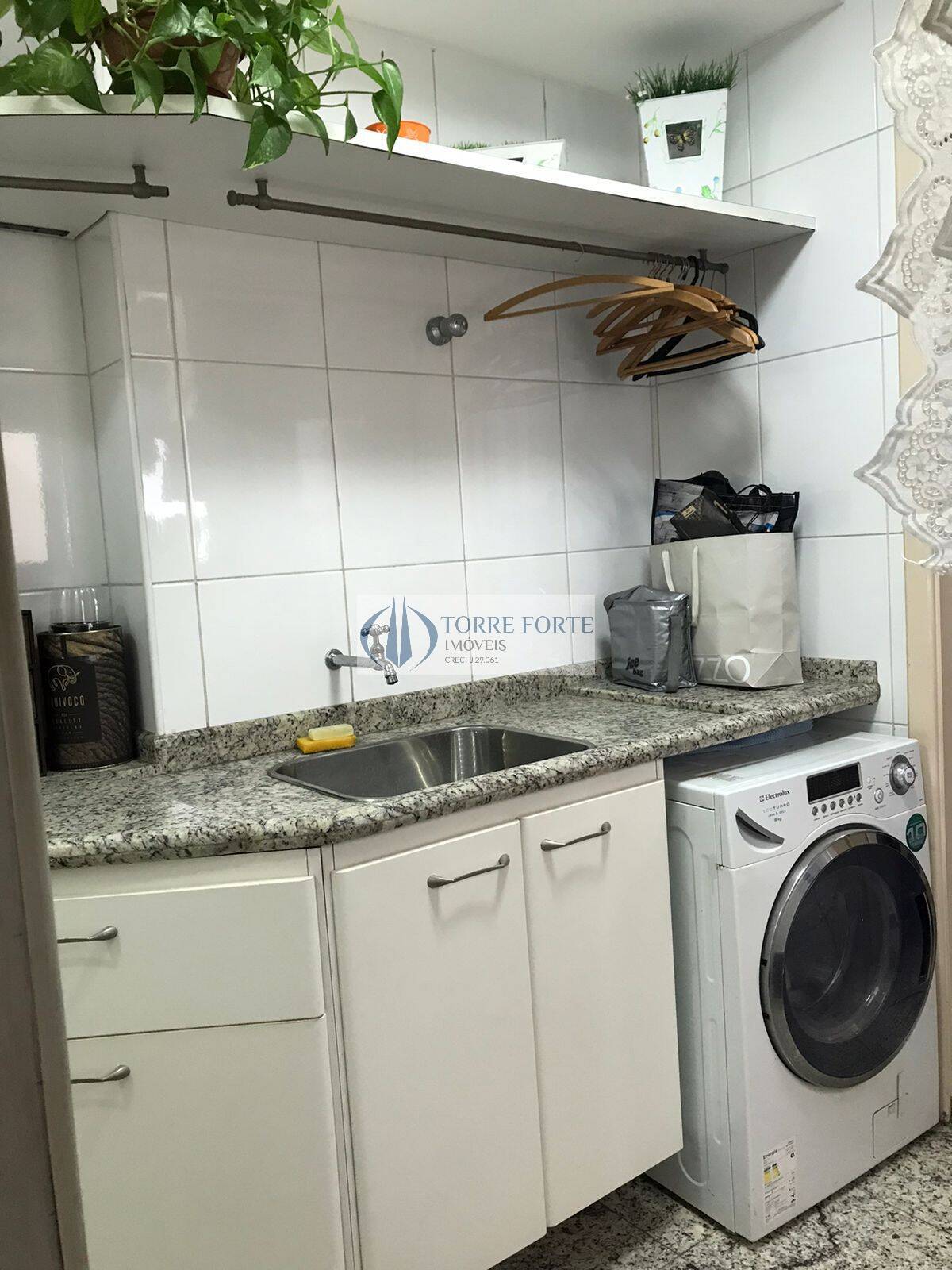 Apartamento, 2 quartos, 1410 m² - Foto 28