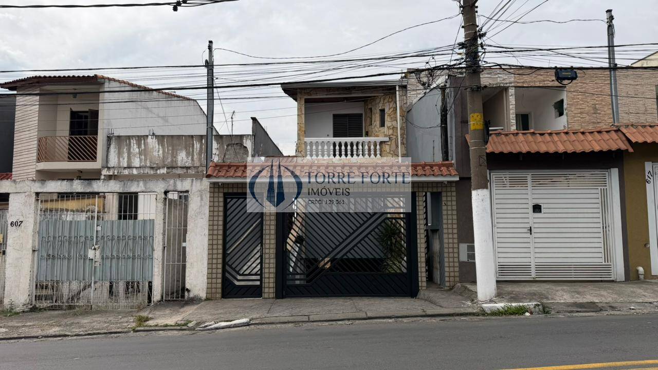 Casa, 4 quartos, 243 m² - Foto 2