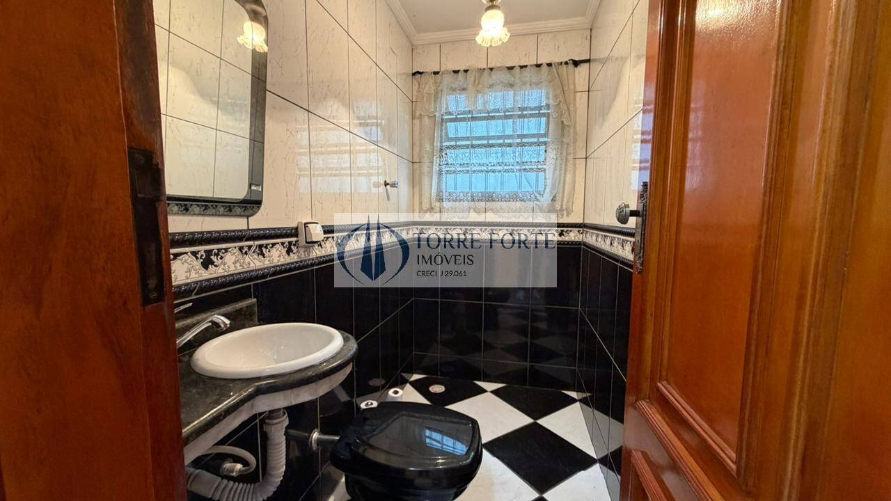 Casa, 4 quartos, 243 m² - Foto 21