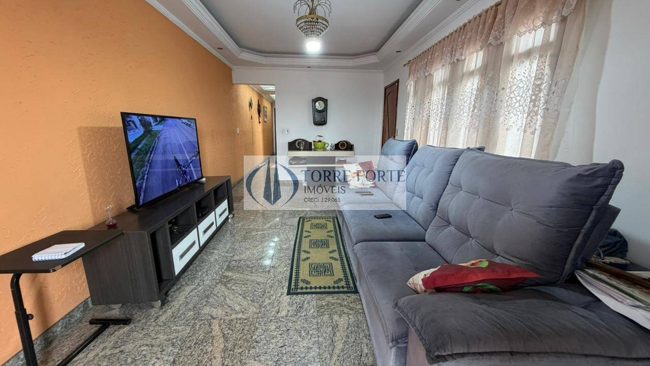 Casa, 4 quartos, 243 m² - Foto 5