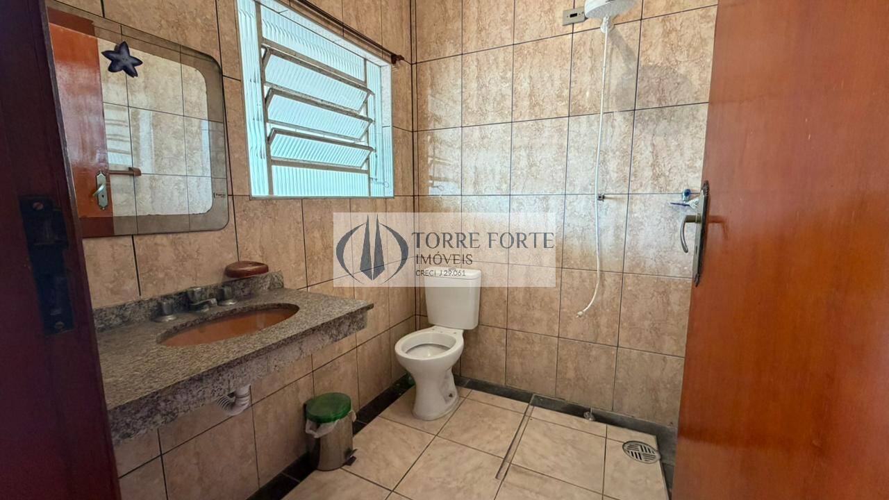 Casa, 4 quartos, 243 m² - Foto 30