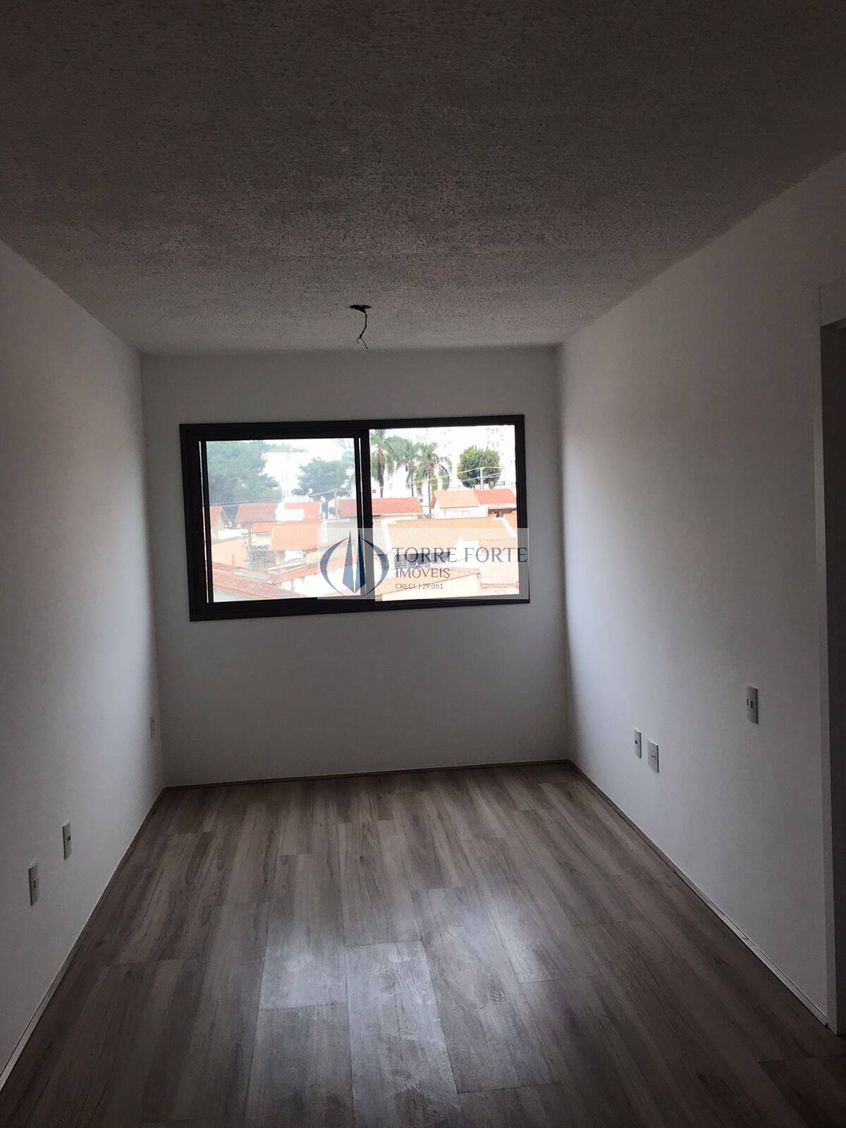 Apartamento, 1 quarto, 27 m² - Foto 2