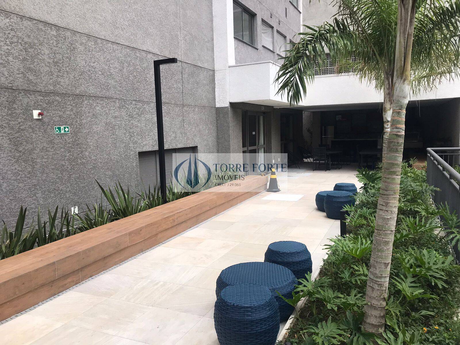Apartamento, 1 quarto, 27 m² - Foto 1