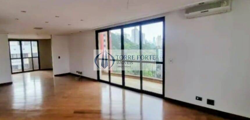 Apartamento, 3 quartos, 270 m² - Foto 2